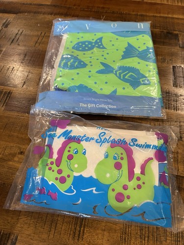 Vtg avon beach bright pillow - beach,