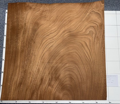 Mahogany swirl real wood - mahogany,