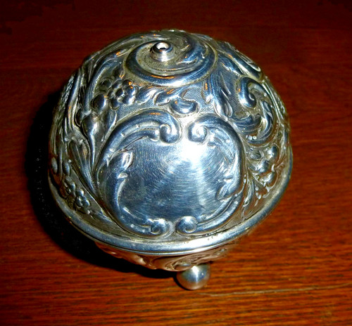 Victorian silver string box - silver,