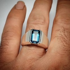 Emerald Cut Natural London