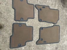 Land Rover Brand D3 LR3  Bahama Beige Rubber Backed Carpet Mats LEFT HAND DRIVE