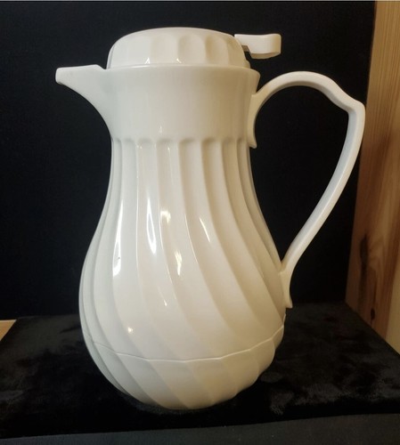 Connoisserve 64oz teapot - 64oz,
