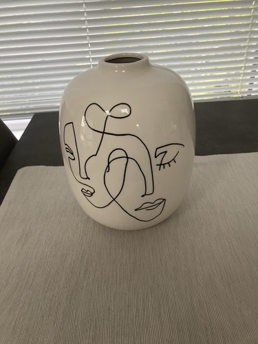 Cream ceramic vase - cream,