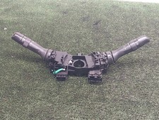 Toyota Yaris 2017 Wiper turn