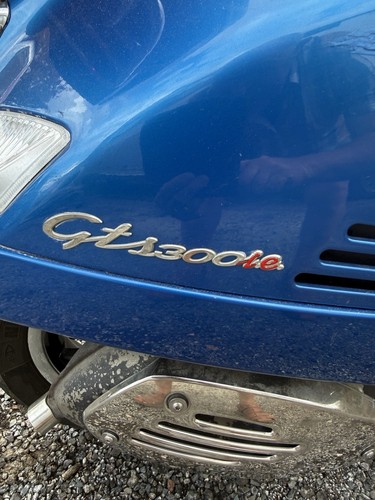 Vespa 300gts - vespa, ie