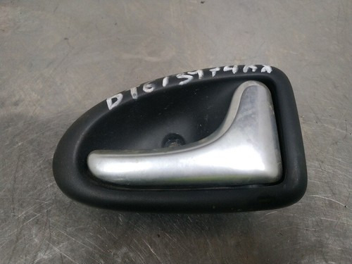8200028995 rear inner door