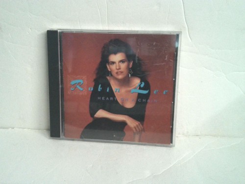 Robin lee heart - on, chain