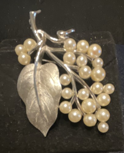 Vintage crown trifari silver - trifari,