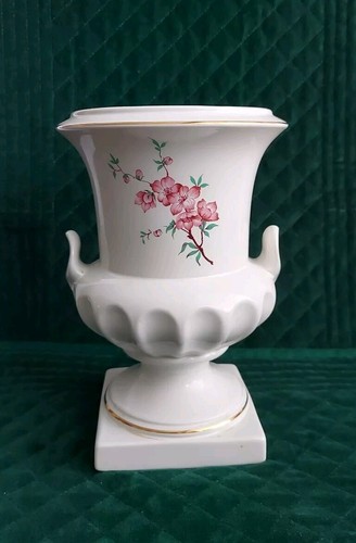 Vintage westfield art pottery - westfield,