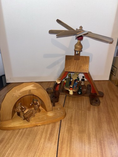 Wooden vintage nativity - wooden, scenes