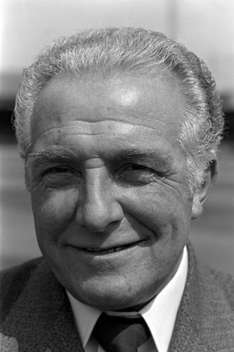 1975 portrait luton town - portrait,