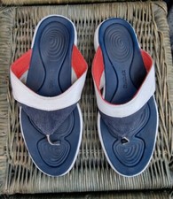 Reebok Easy Tone Sandals Size 5.5