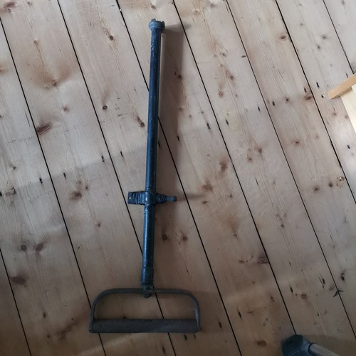 Antique wwii stirrup pump - antique,