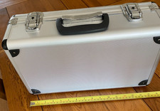 Aluminium camera carry - aluminium, case