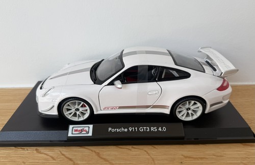 Maisto die cast special - 1:18, die-cast