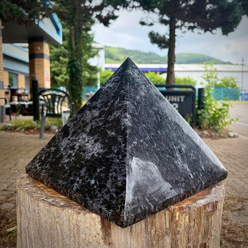 Polished indigo gabbro - polished,