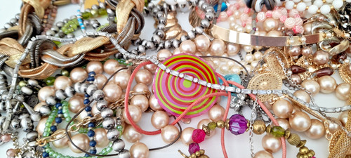 Costume jewellery job lot - jewellery,