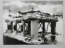 Tharos Oil Rig Piper Alpha Disaster North Sea Rescue 1988 VTG Press Photo