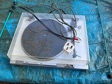 Akai AP-D2 Turntable Hi-Fi Record Deck