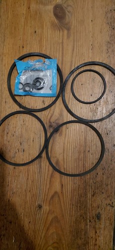 Miscellaneous rubber seals - rubber,