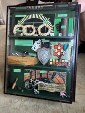 Glass Display Of Traditional