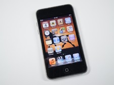 Apple iPod Touch 32GB 3rd Gen