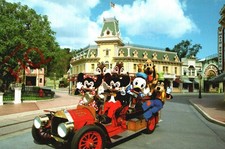 Picture Postcard; Disneyland, Town Square on the Fire Engine
