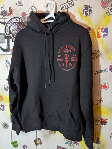 Twenty one pilots hoodie - one,