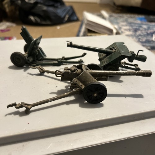 Dinky toys britains ltd - toys/britains,