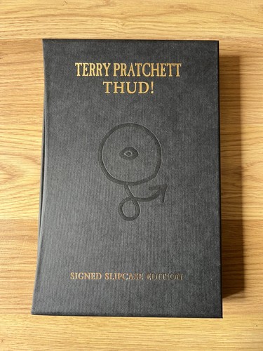 Terry pratchett thud - pratchett,