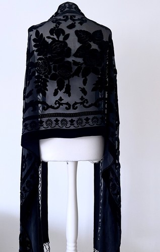 Black devoré velvet burnout - black,