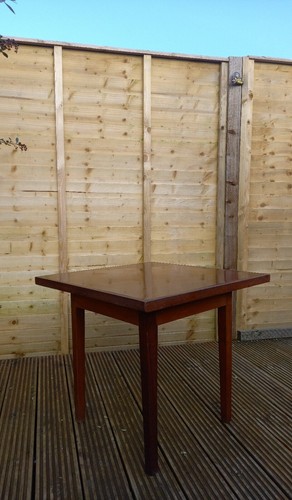 Vintage formica top square - formica,