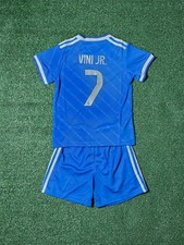 Youth and Adult Sizes/ Vini