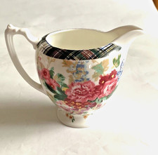 Ralph Lauren Hampton Floral Wedgwood Milk Jug Creamer Excellent condition 1989?