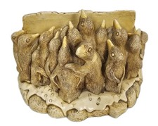 Harmony Kingdom Holding Court Penguins Letter Holder 1995 Vintage