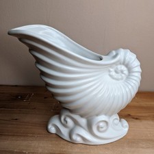 Vintage Shell Vase Royal
