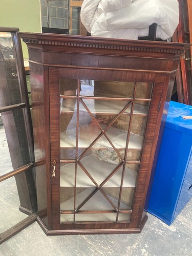 Wooden corner display cabinet - display,