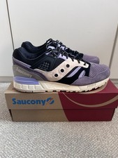 Saucony X Sneaker Freaker Kushwacker Grid SD Size UK9 Purple/Tan