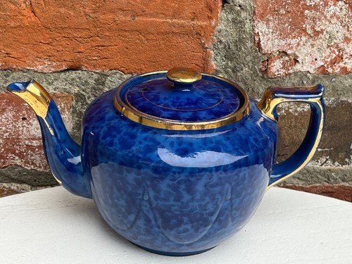 Vintage brown betty - vintage, mottled