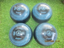 Great COTSWOLD GOLDLINE Lawn /