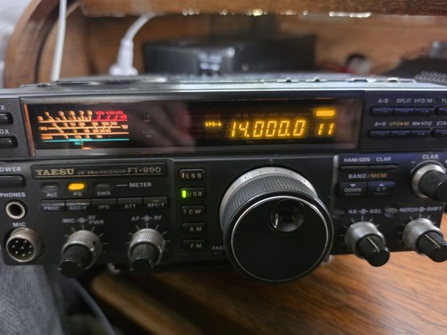 Yaesu ft890 transciver - yaesu,