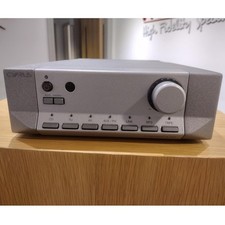 Cyrus 8vs2 Analogue Amplifier in Quartz Silver.