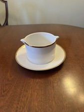 Thomas Germany Medallion Gold Rimmed Gravy Boat and Stand Excellent Condition