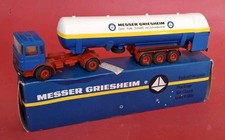 CONRAD TT300 MAN Tractor Unit with Gas Tanker Trailer "Messer Griesheim" 1:50