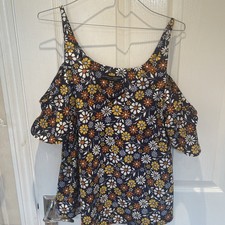 Floral Cold Shoulder Top