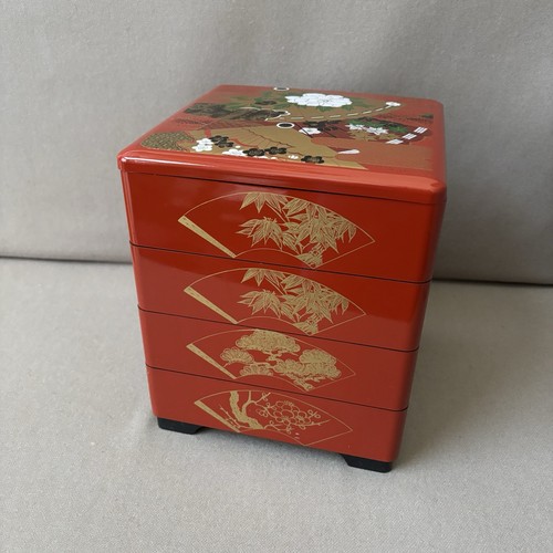 Japanese lacquer tier - lacquer, 4