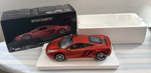 Minichamps 2011 mclaren - minichamps,