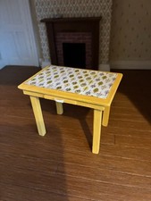 Dolls House 1/12th Scale