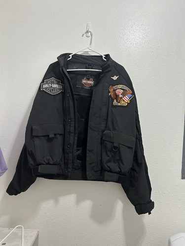 Harley davidson men riding - harley-davidson,