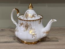 Royal Albert Antoinette Teapot